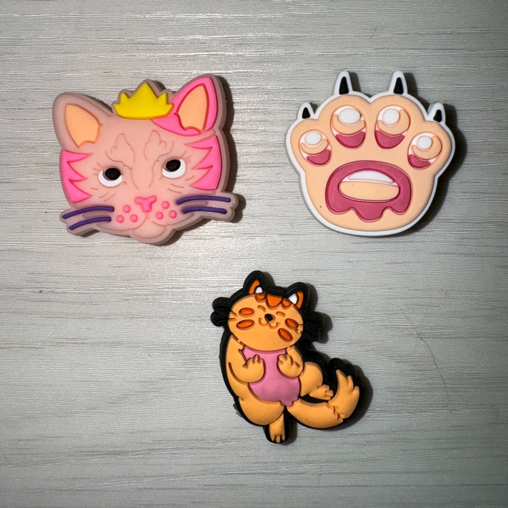 Cute Orange/Pink Cat Crocs Charms (Set of 3)